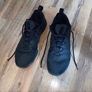 LeBron 15’s Low-Tops - Size 14